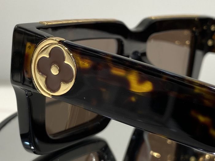 Louis Vuitton Sunglasses Top Quality LVS00702